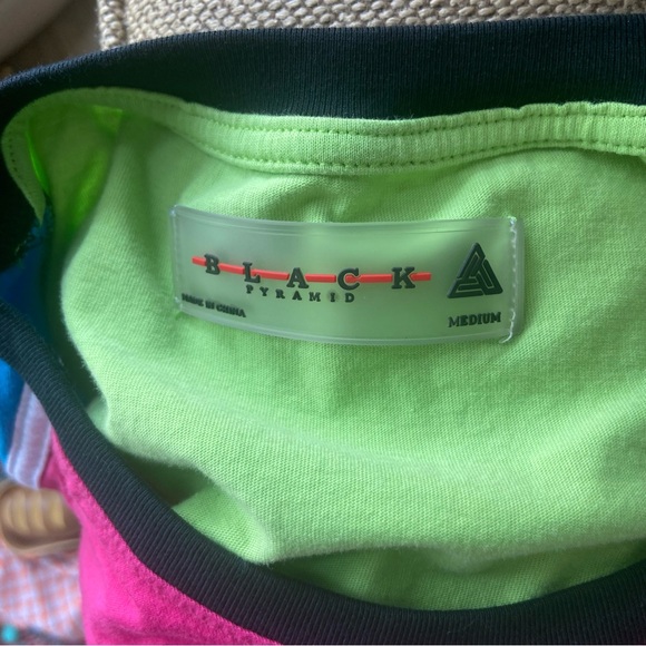 Chris Brown's Black Pyramid Color Block Mesh Short Sleeve Crop Top Women's M - Picture 5 of 5